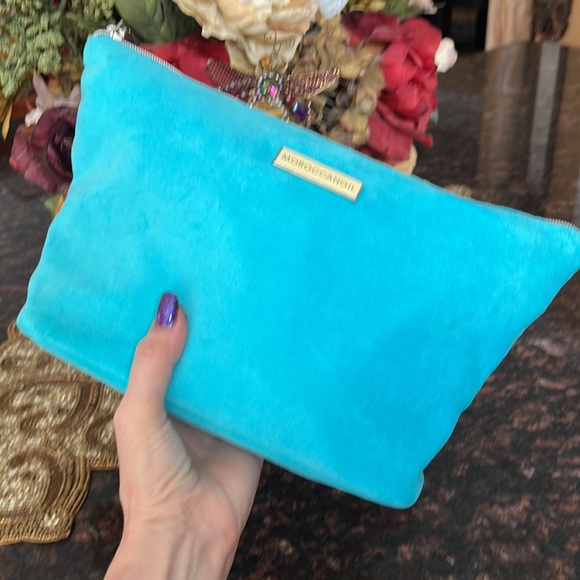 Aqua Blue Soft Velour Moroccan Oil  Zipper Closure Travel Bag - Picture 1 of 11